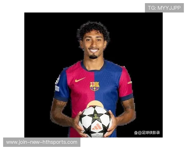 费耶诺德通过边路渗透撕开对手防线