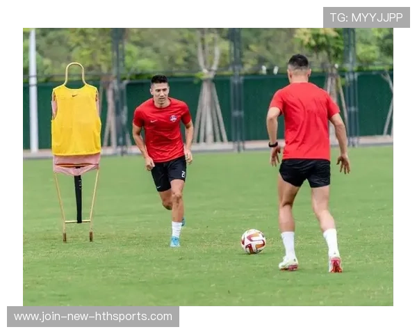 冠军球队球迷庆典直播吸引数百万观众，ultimate football club 冠军球会